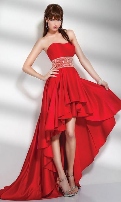 Как и с какво да носиш червени рокли?