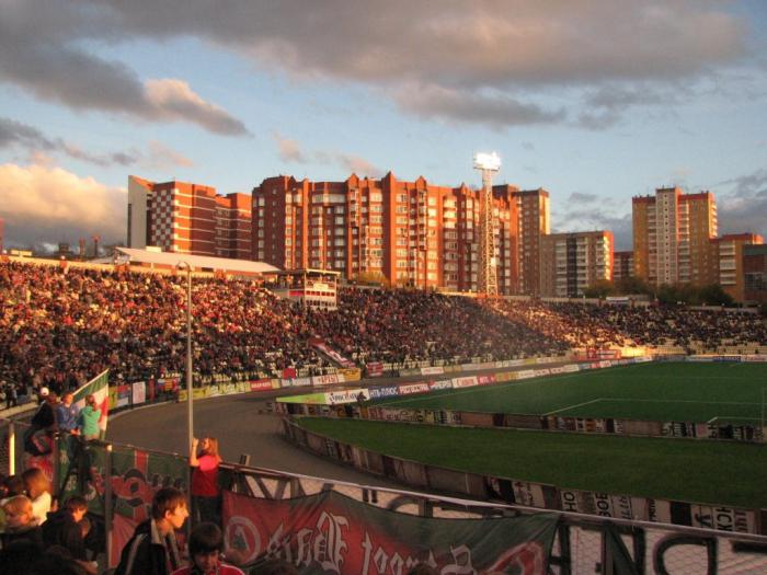 Стадион "Стар" (Перм) - начален стадион "Амбар"