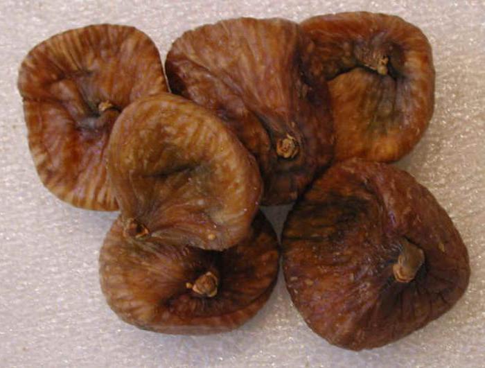 сушени смокини с кърмене